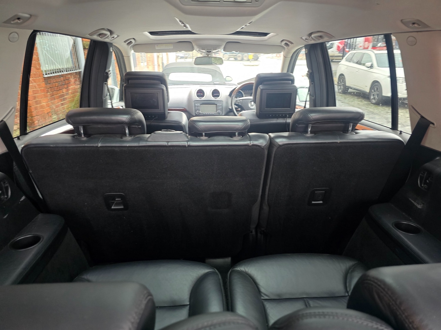 Used Mercedes-Benz GL Class 2009 for sale - 76393477: Photo 15