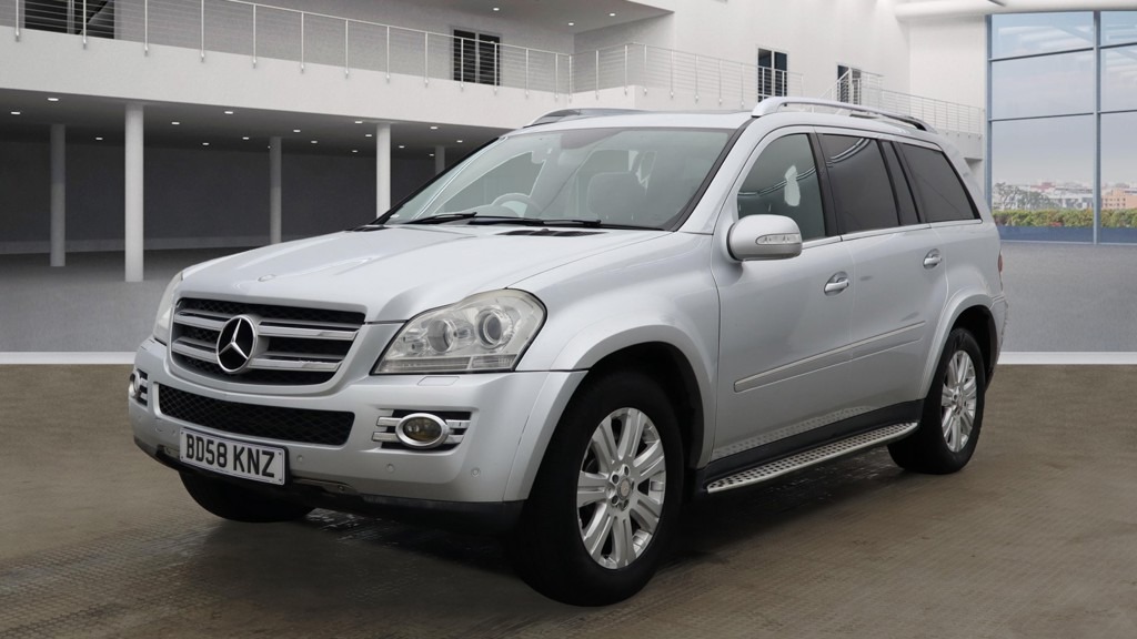 Used Mercedes-Benz GL Class 2009 for sale - 76393477: Photo 2