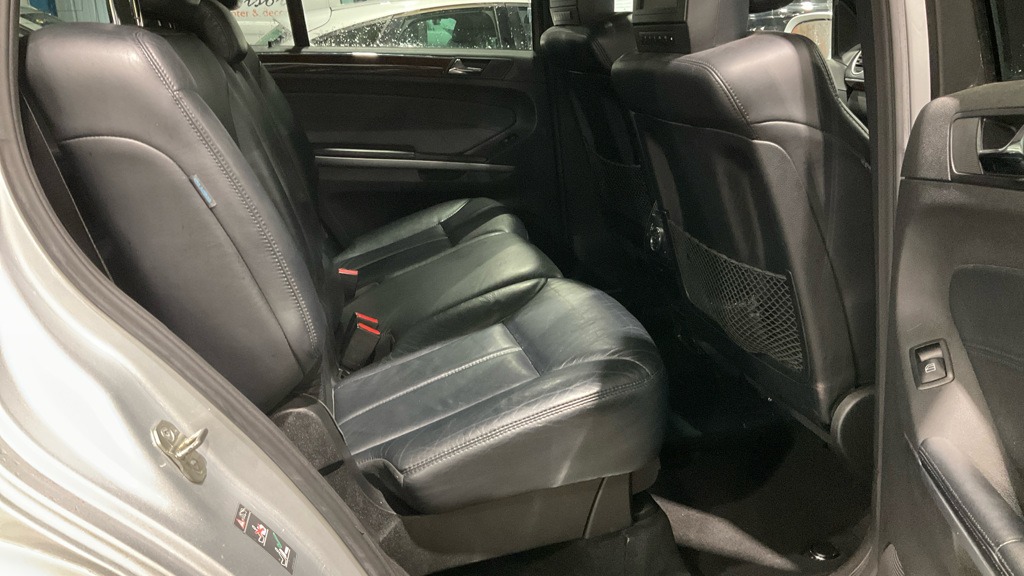 Used Mercedes-Benz GL Class 2009 for sale - 76393477: Photo 8