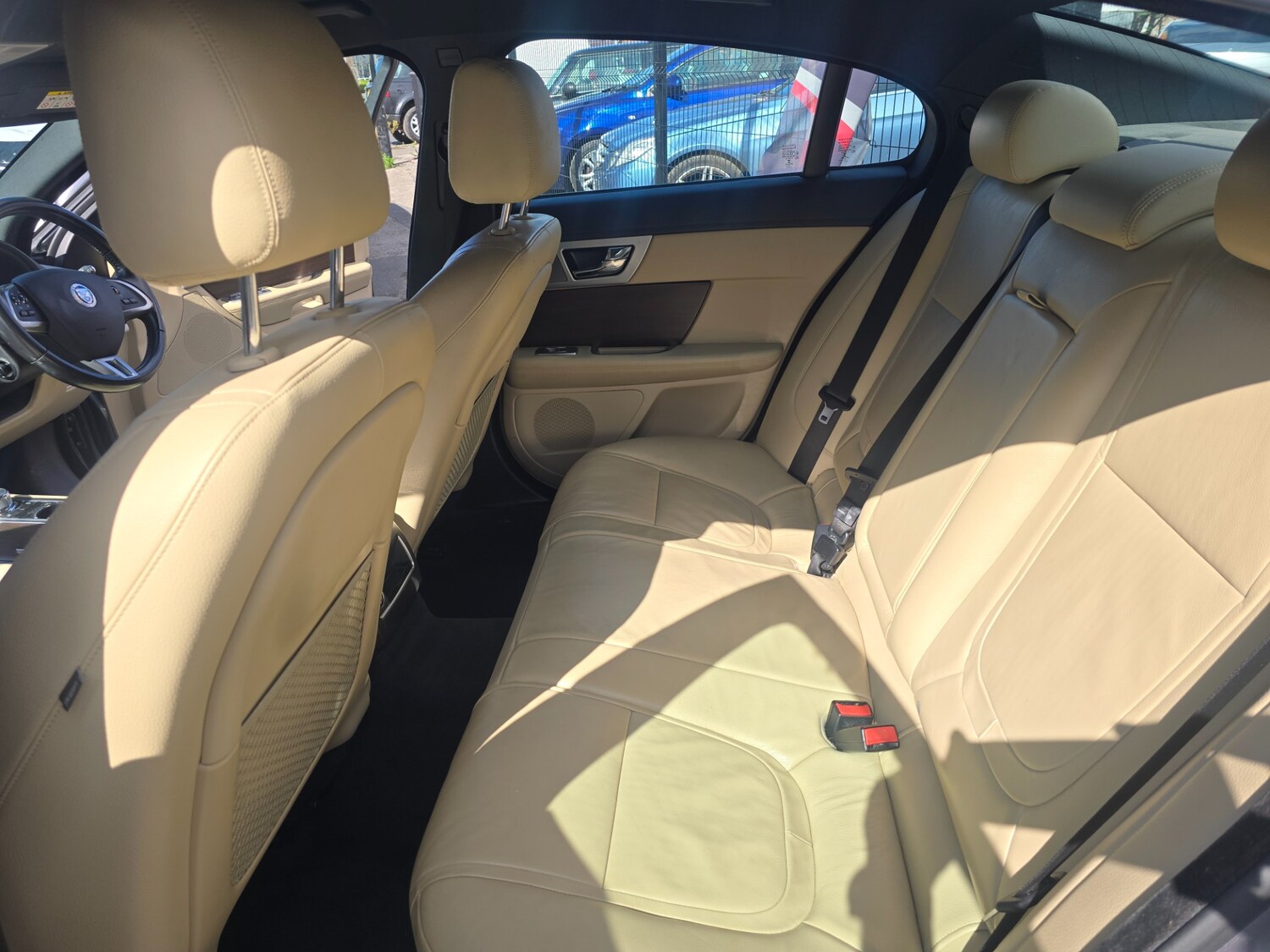 Used Jaguar XF 2013 for sale - 78089077: Photo 14