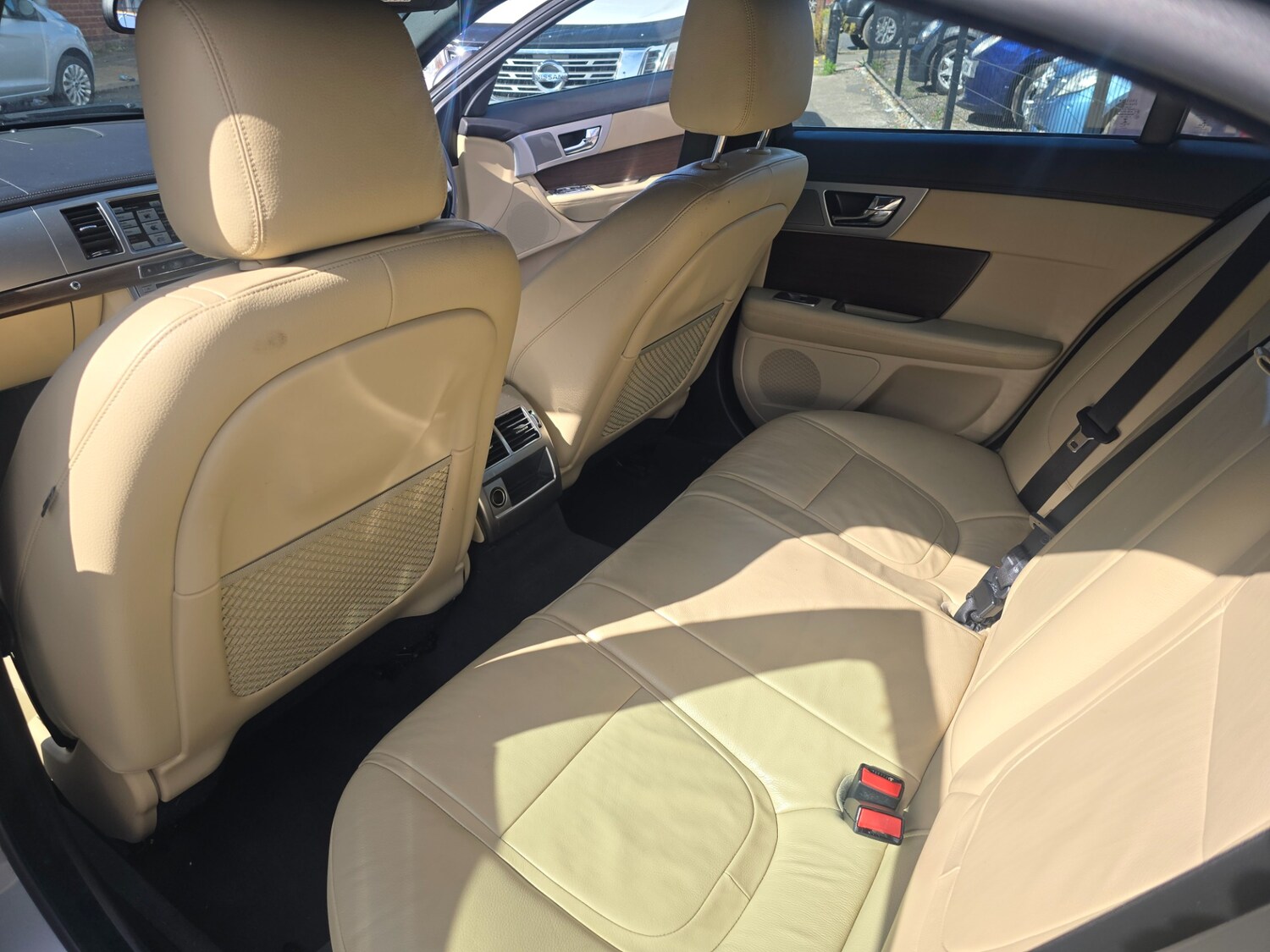 Used Jaguar XF 2013 for sale - 78089077: Photo 15