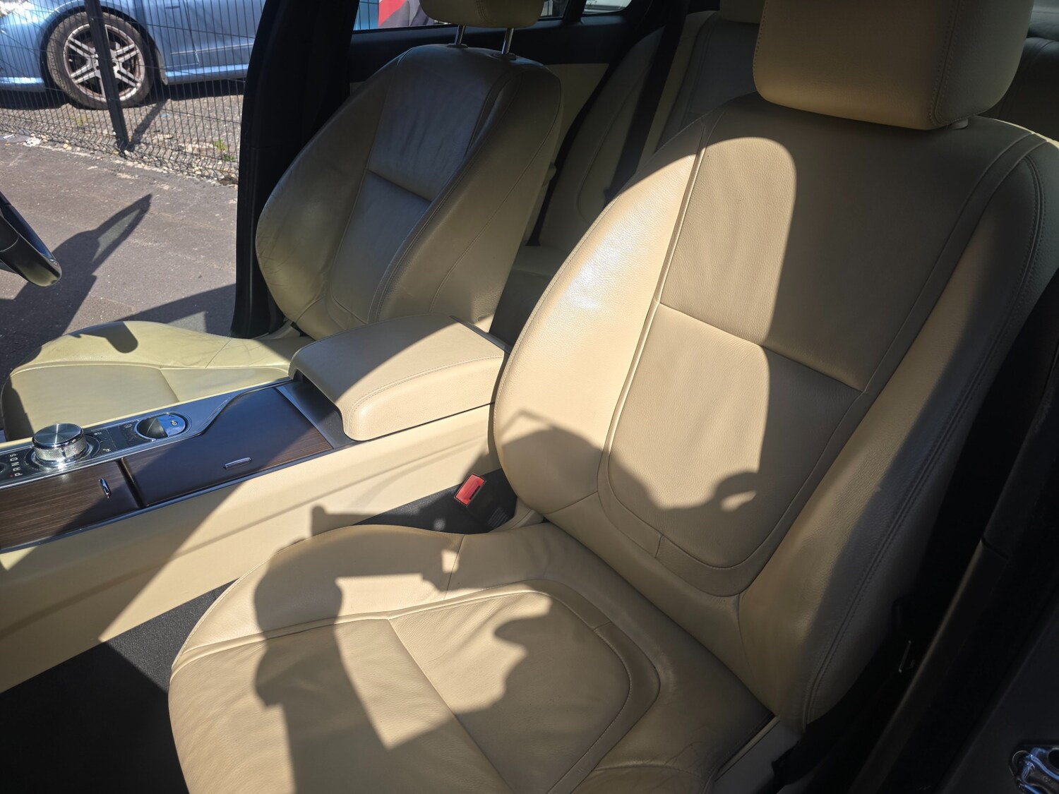 Used Jaguar XF 2013 for sale - 78089077: Photo 17