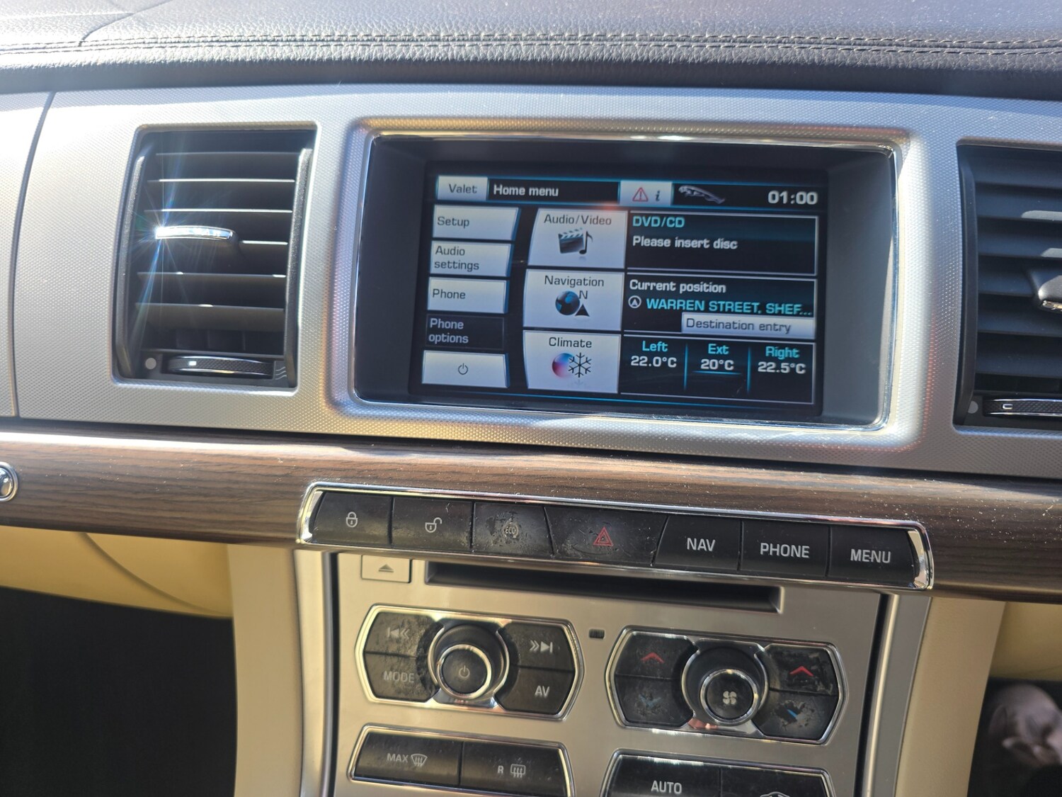 Used Jaguar XF 2013 for sale - 78089077: Photo 19