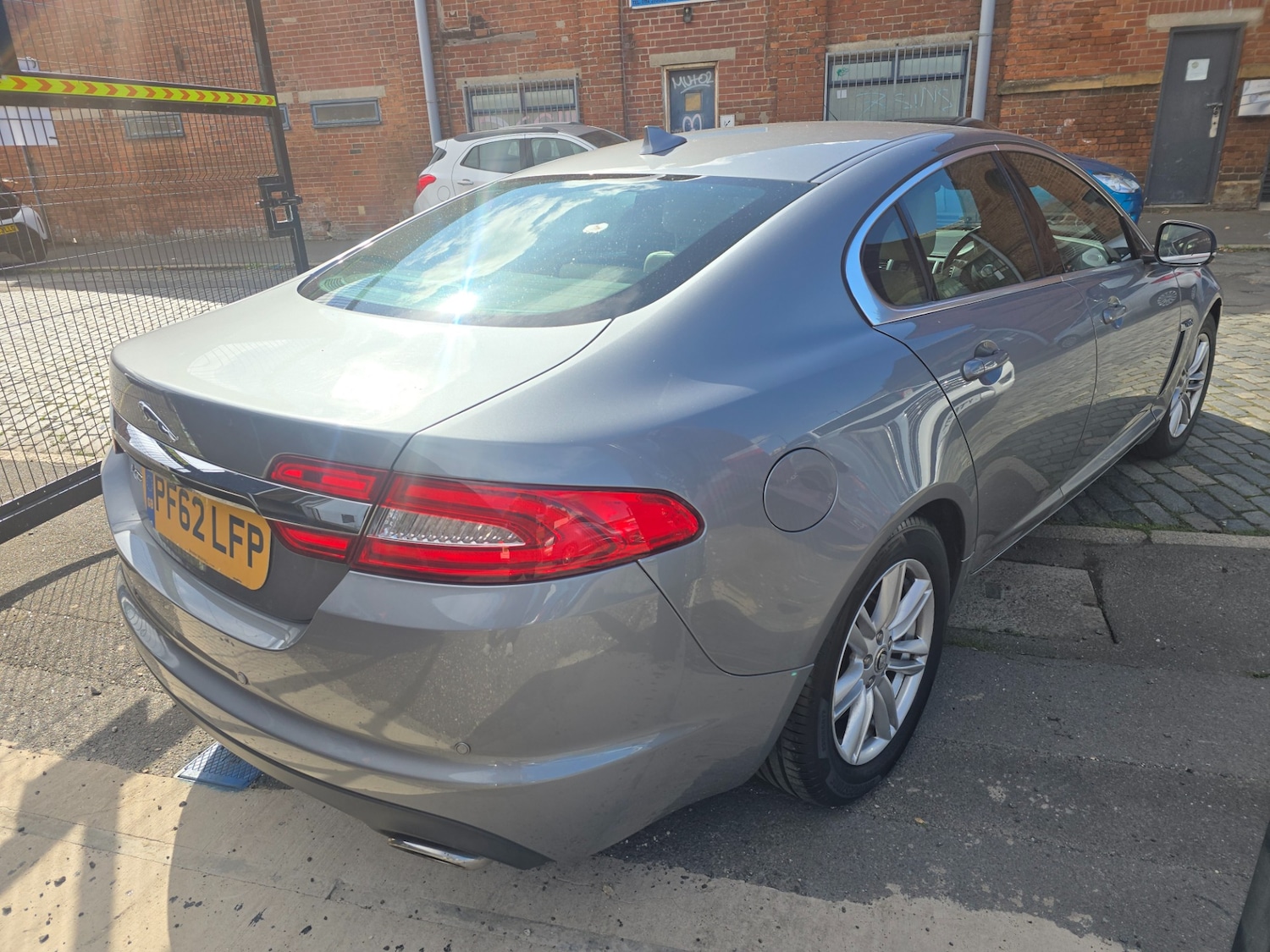Used Jaguar XF 2013 for sale - 78089077: Photo 5