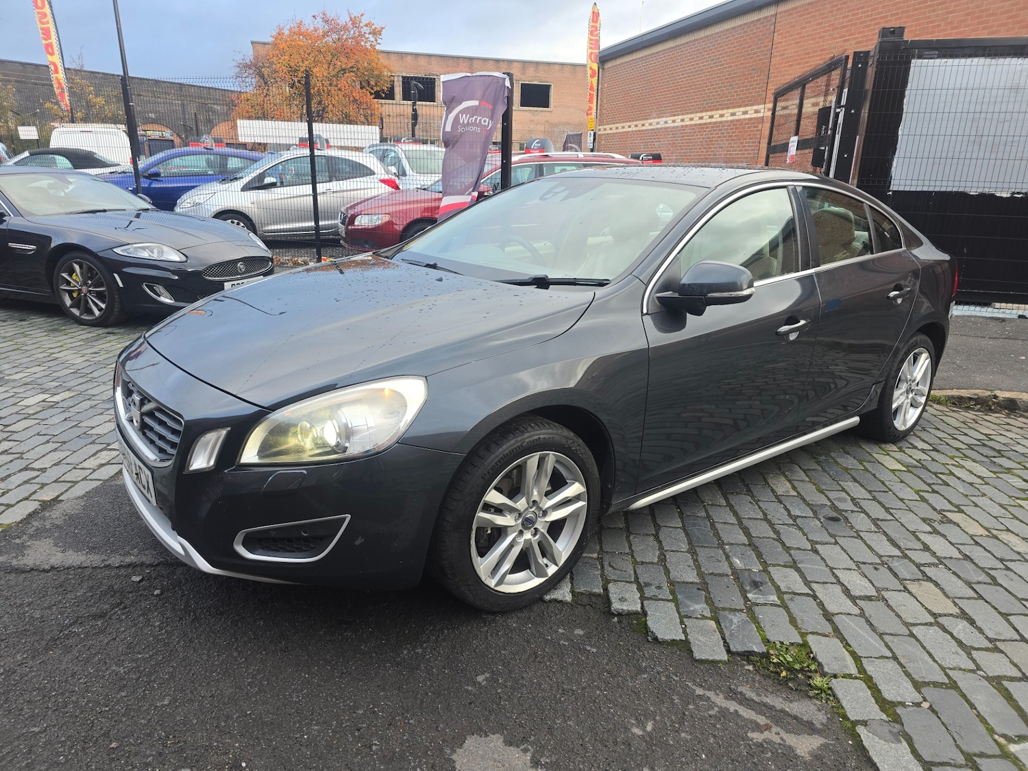 Used Volvo S60 2010 for sale - 76392543: Photo 1