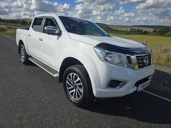 Used Nissan Navara 2016 for sale - 75860559: Photo