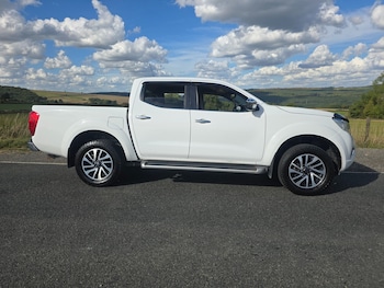 Used Nissan Navara 2016 for sale - 75860559: Photo
