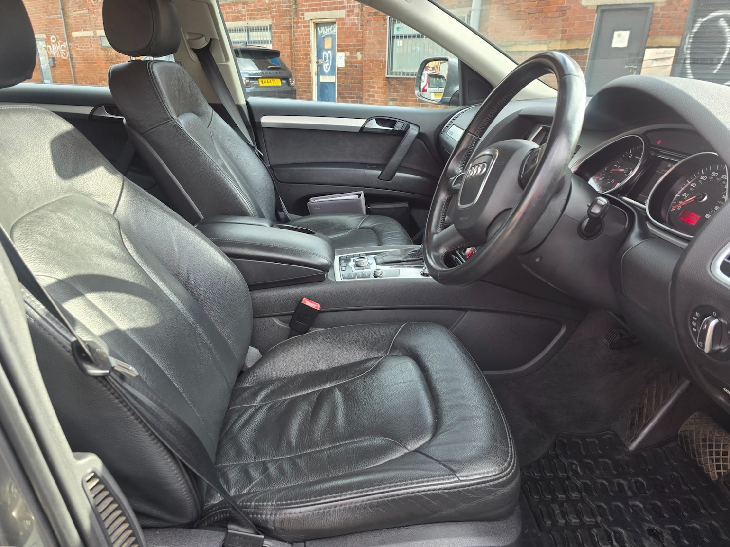 Used Audi Q7 2010 for sale - 78078216: Photo 9