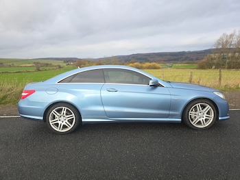 Used Mercedes-Benz E-Class 2011 for sale - 75554963: Photo