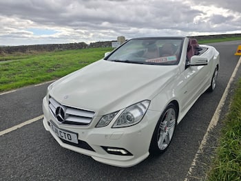 Used Mercedes-Benz E Class 2011 for sale - 79748113: Photo