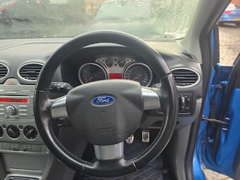 Used Ford Focus 2009 for sale - 76947118: Photo