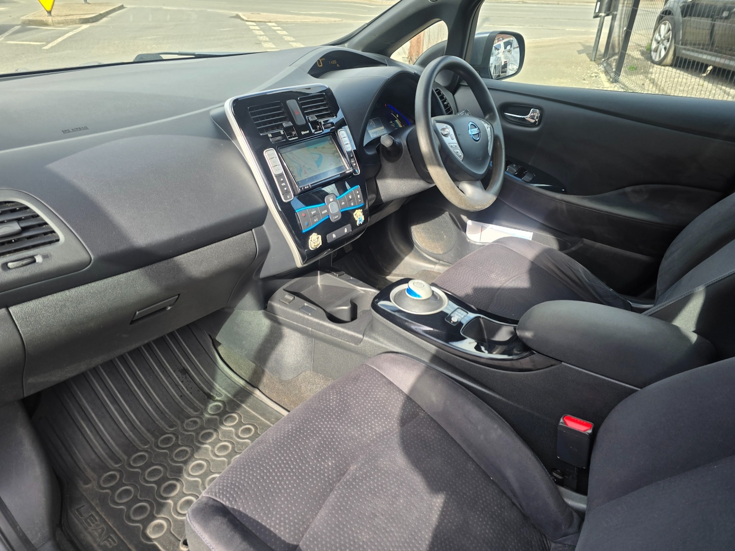 Used Nissan Leaf 2017 for sale - 77669212: Photo 25