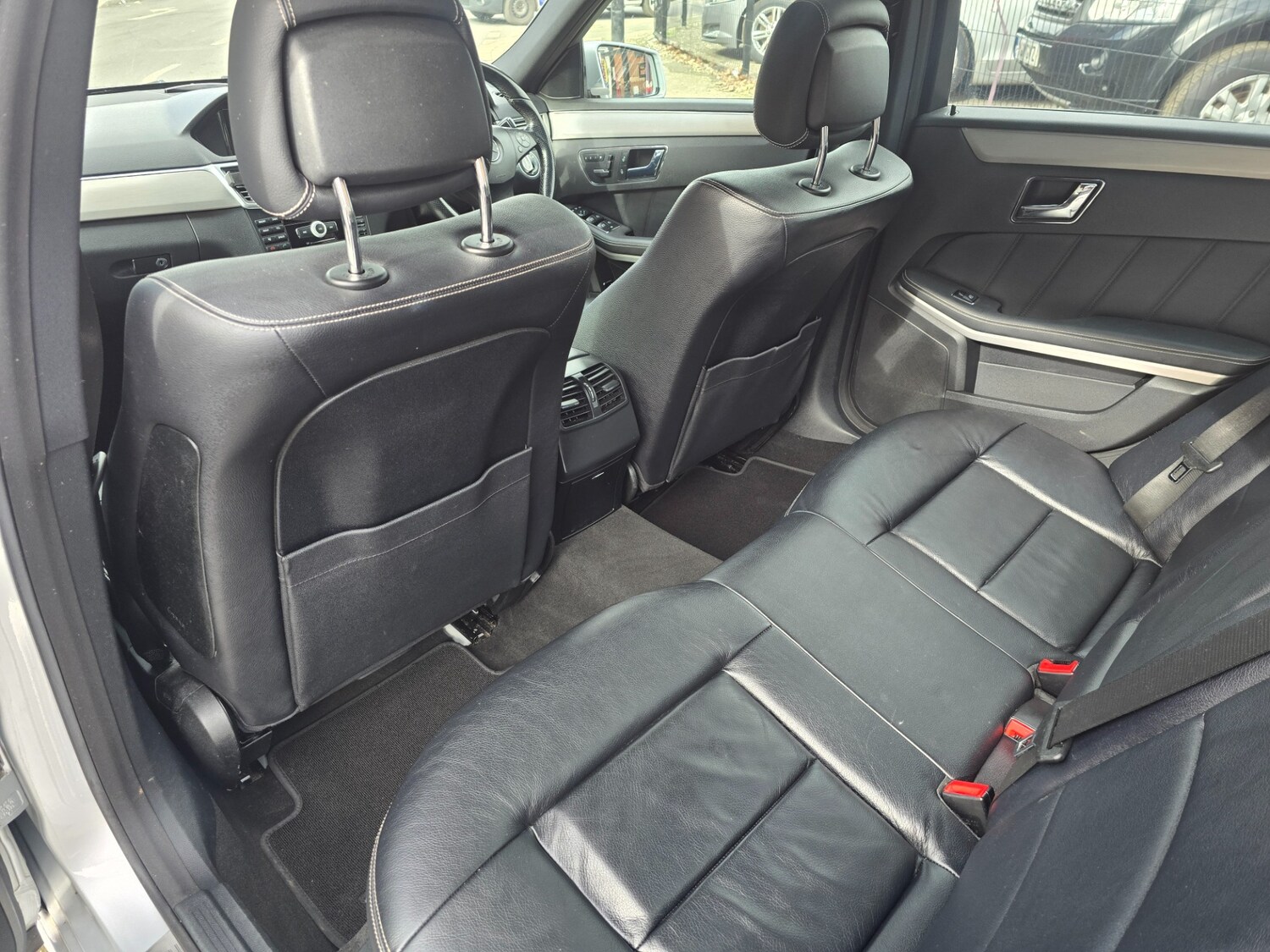 Used Mercedes-Benz E Class 2009 for sale - 78089069: Photo 17