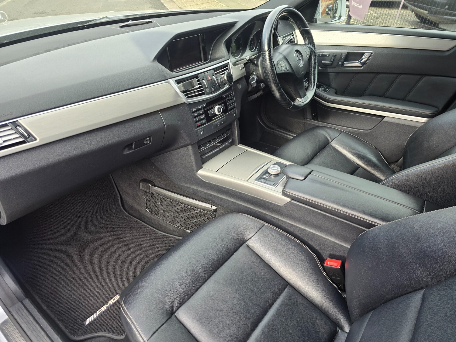 Used Mercedes-Benz E Class 2009 for sale - 78089069: Photo 19