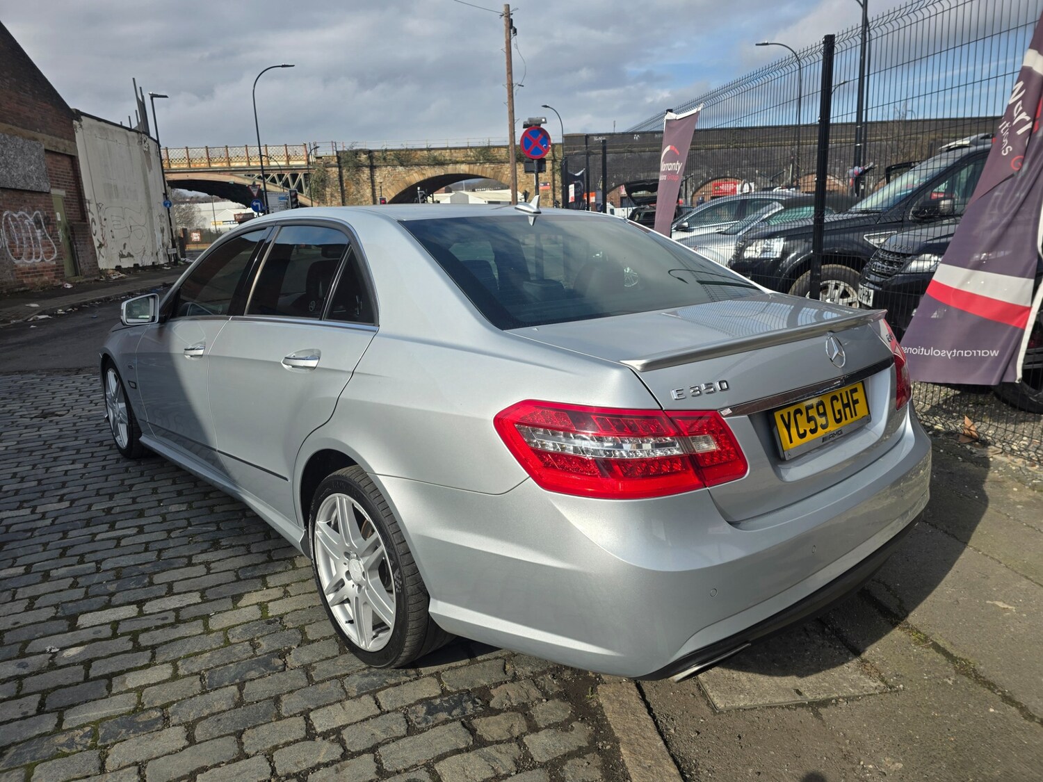 Used Mercedes-Benz E Class 2009 for sale - 78089069: Photo 7