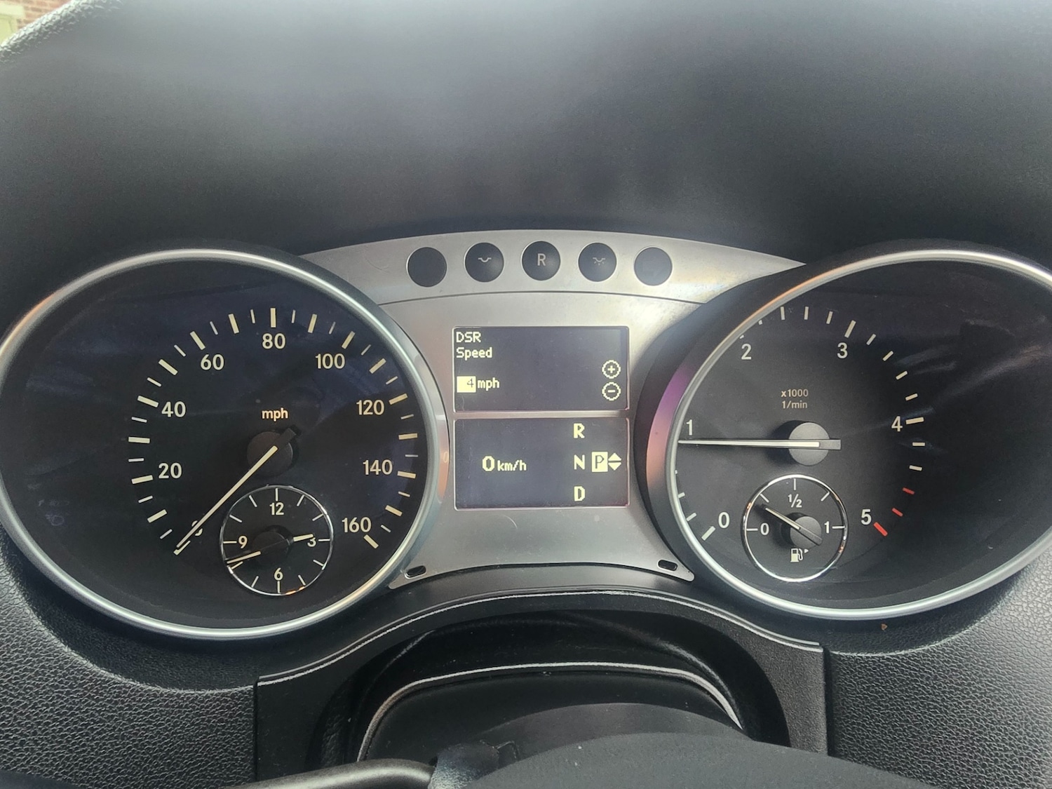 Used Mercedes-Benz M Class 2011 for sale - 77894518: Photo 24