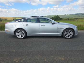 Used Jaguar XJ 2011 for sale - 75138031: Photo