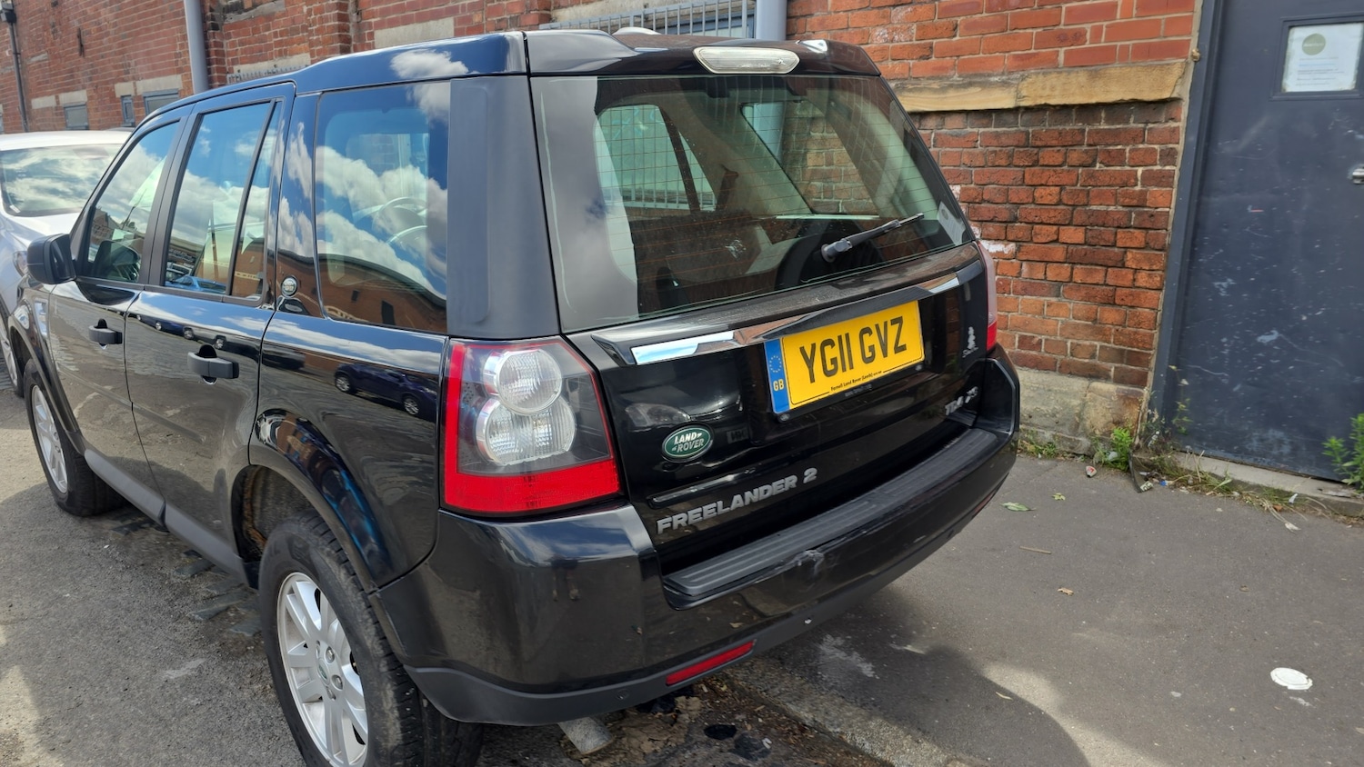 Used Land Rover Freelander 2011 for sale - 77273989: Photo 3