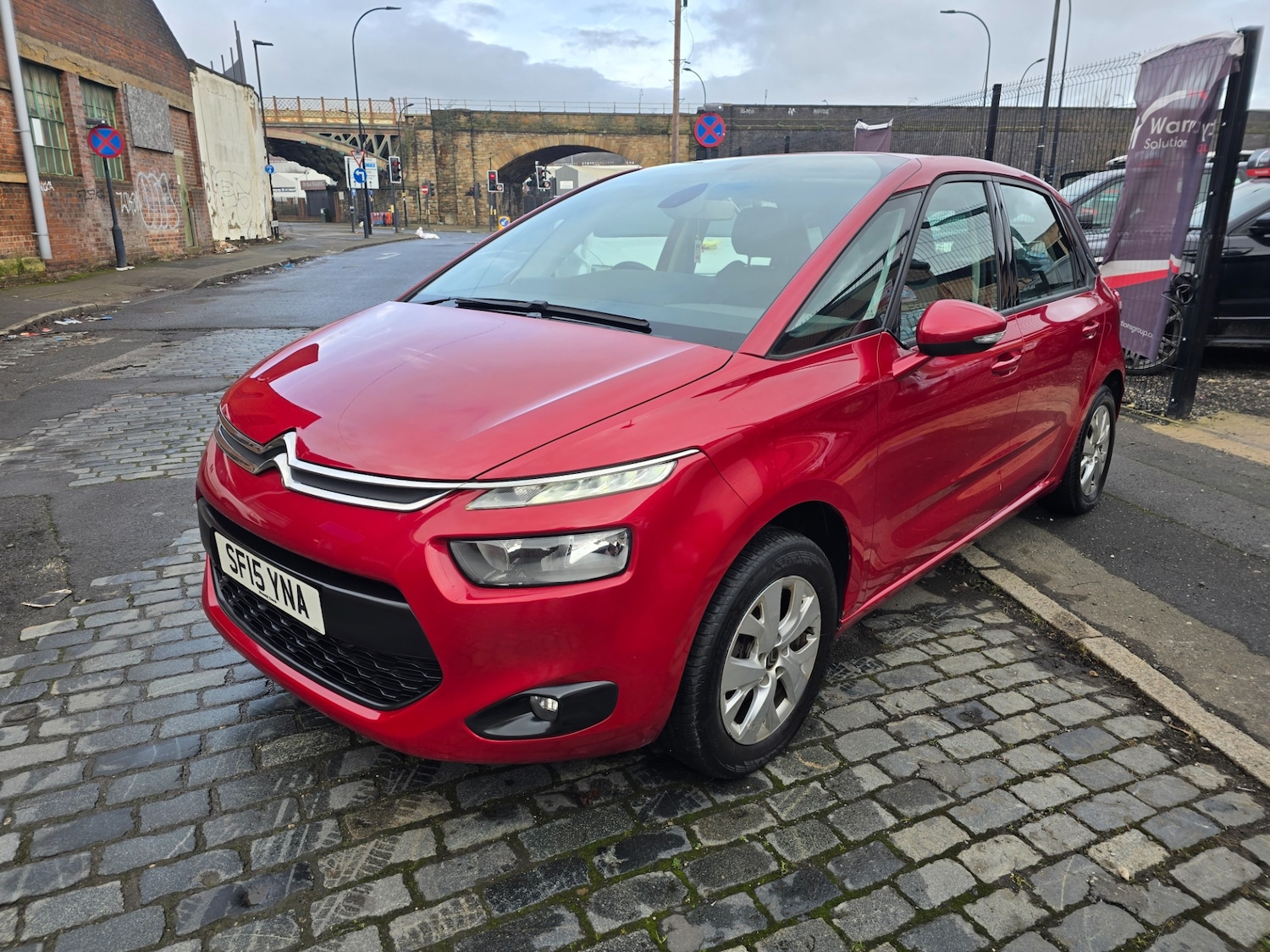Used Citroen C4 Picasso 2015 for sale - 77522355: Photo 1