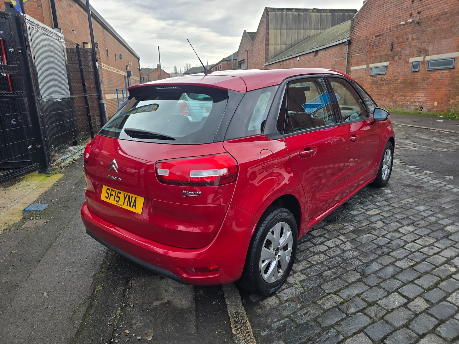 Used Citroen C4 Picasso 2015 for sale - 77522355: Photo 5