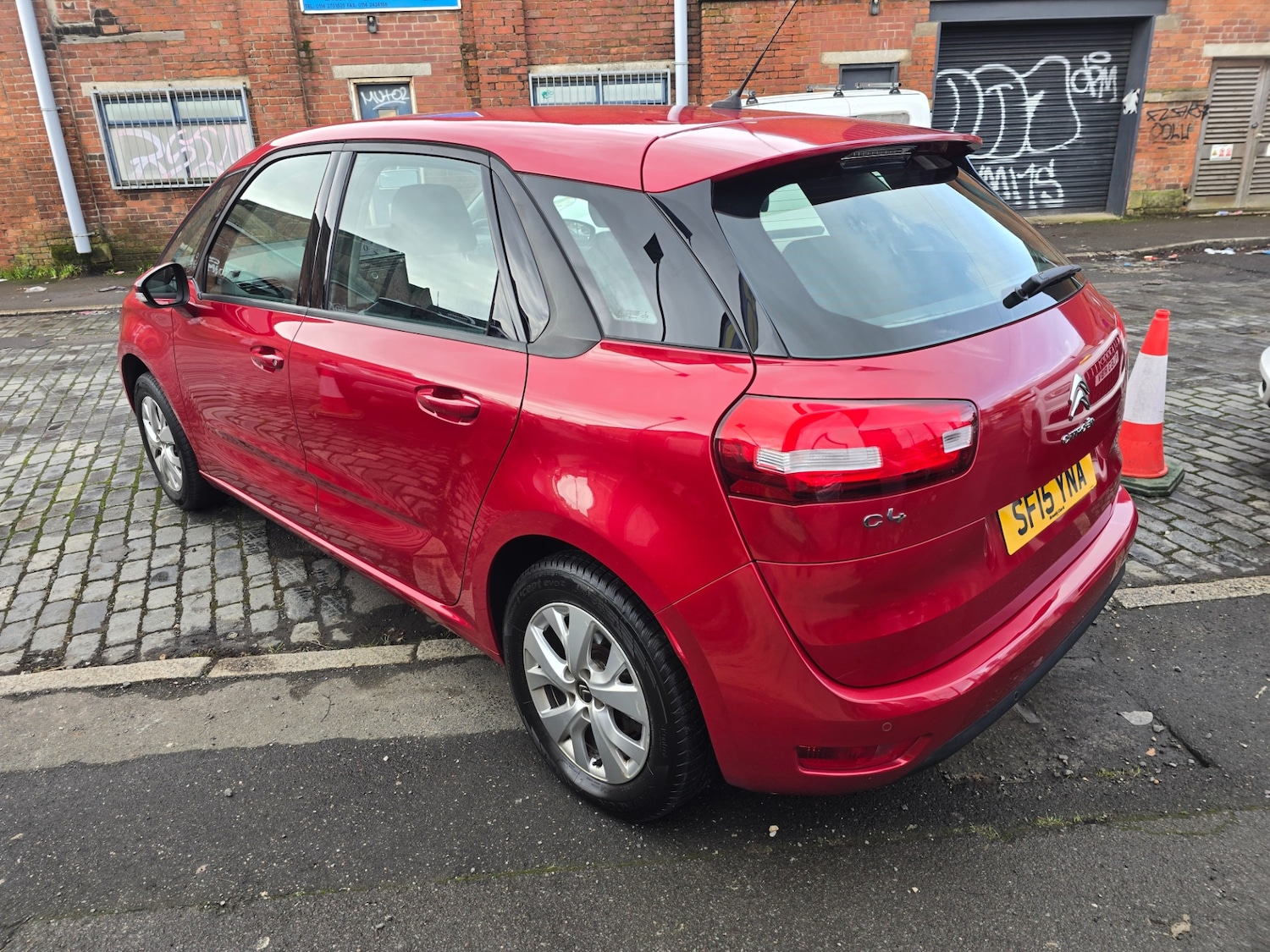 Used Citroen C4 Picasso 2015 for sale - 77522355: Photo 7