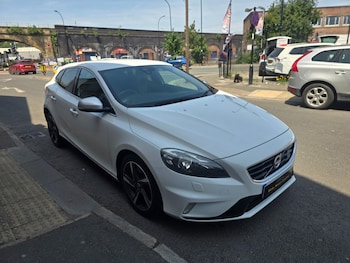 Used Volvo V40 2013 for sale - 78677787: Photo