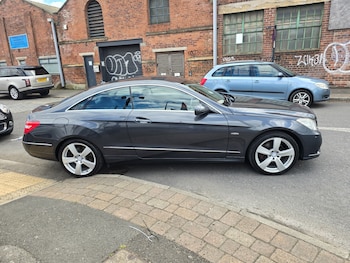 Used Mercedes-Benz E Class 2009 for sale - 78575732: Photo
