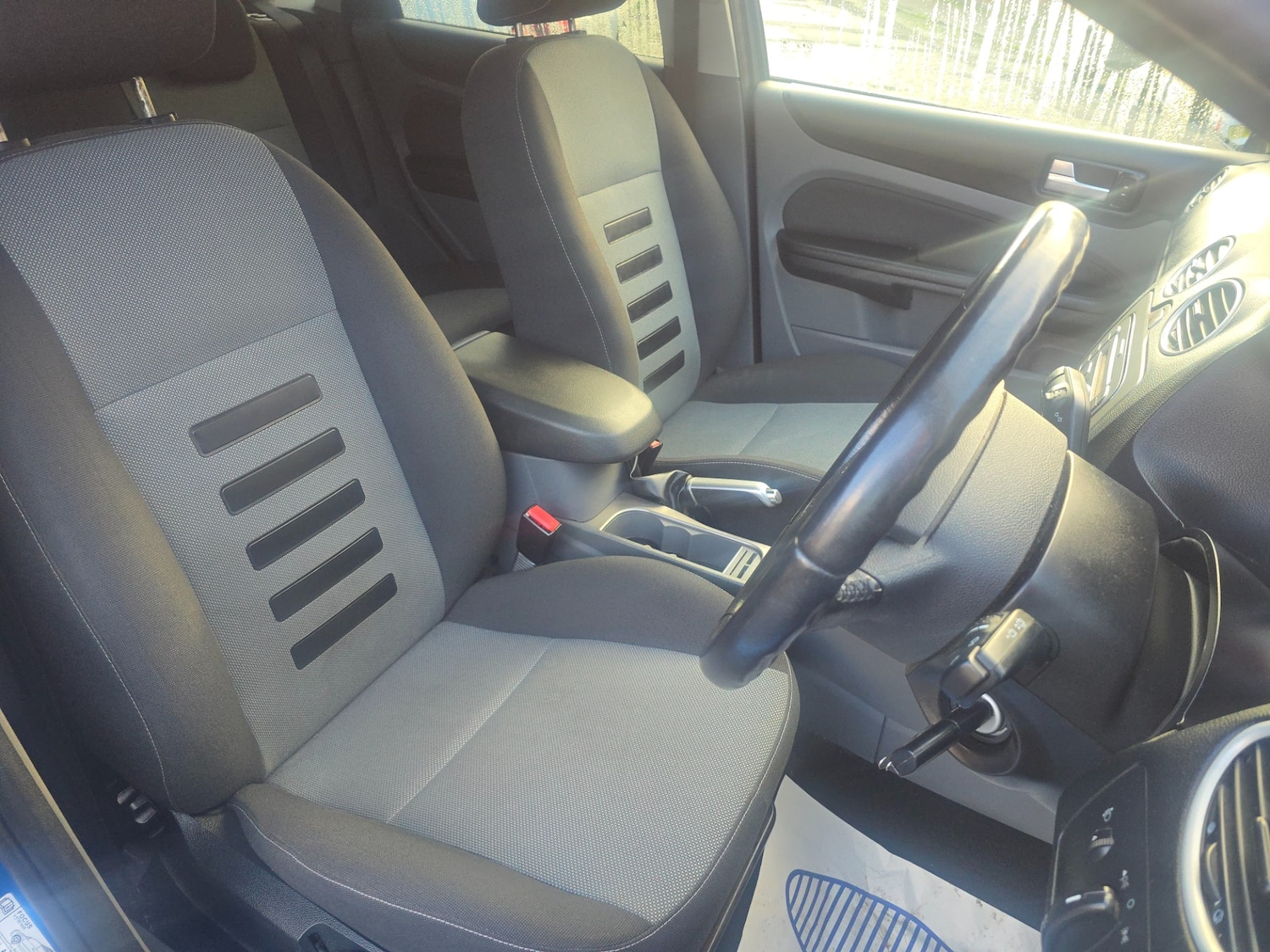 Used Ford Focus 2009 for sale - 76660601: Photo 12