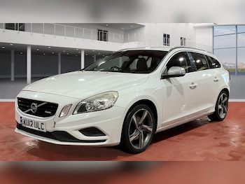 Used Volvo V60 2012 for sale - 76556799: Photo