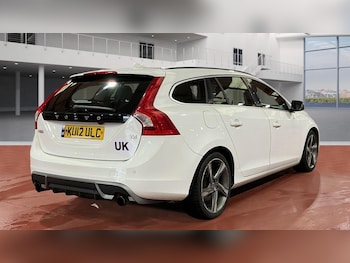 Used Volvo V60 2012 for sale - 76556799: Photo