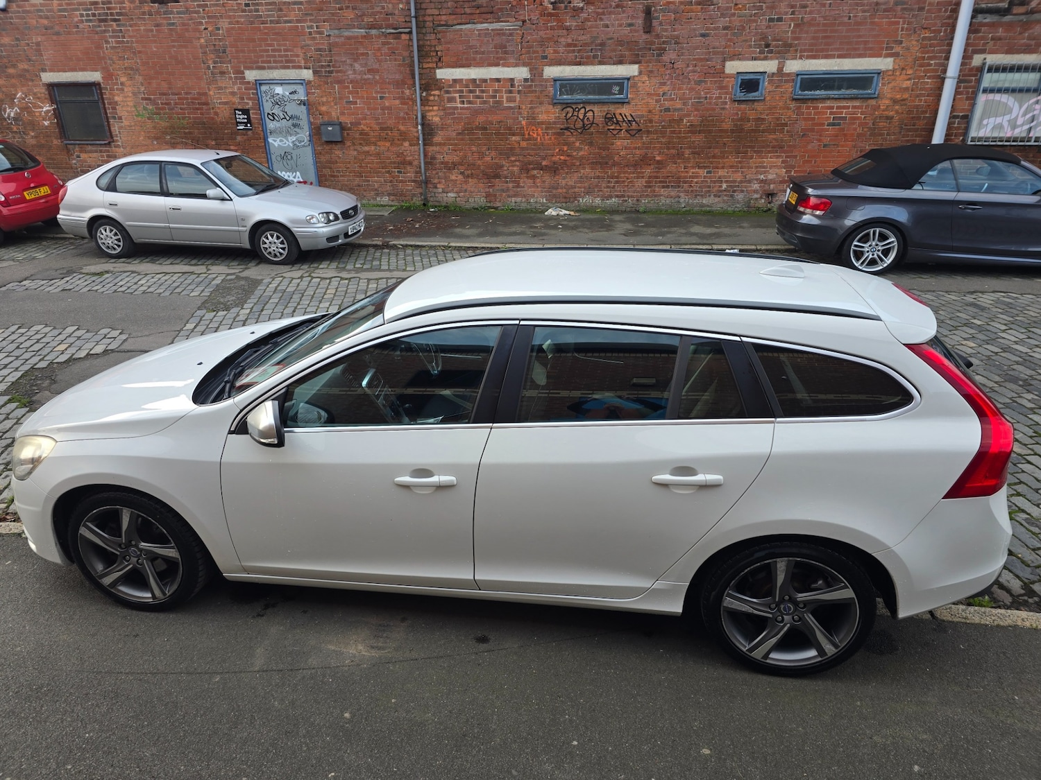 Used Volvo V60 2012 for sale - 76556799: Photo 8