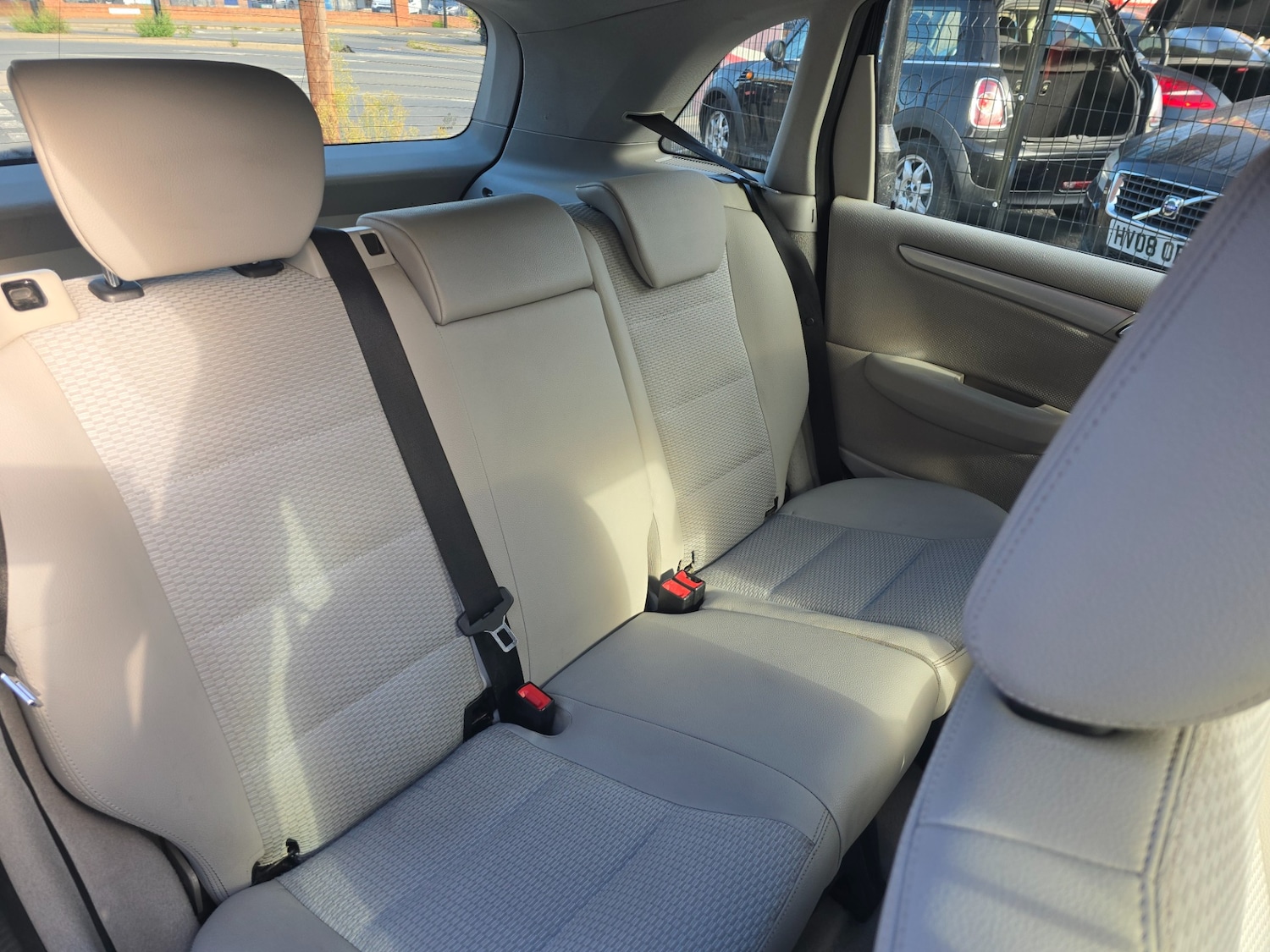 Used Mercedes-Benz B Class 2009 for sale - 76040244: Photo 12