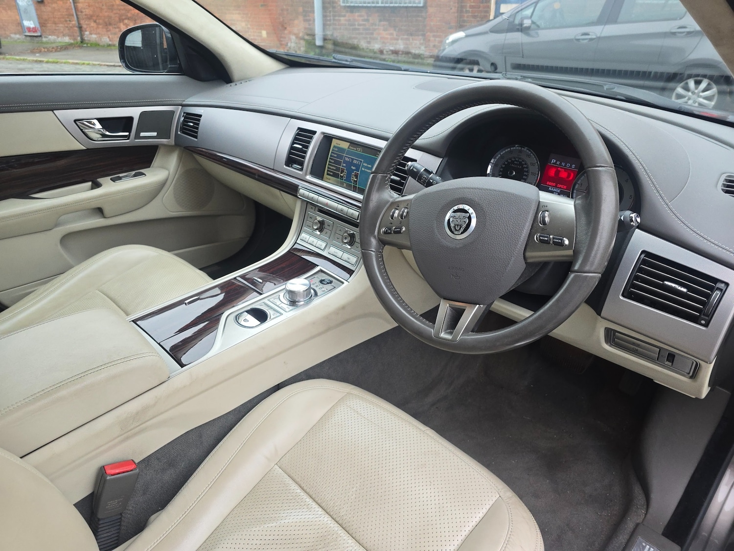 Used Jaguar XF 2009 for sale - 76514520: Photo 11