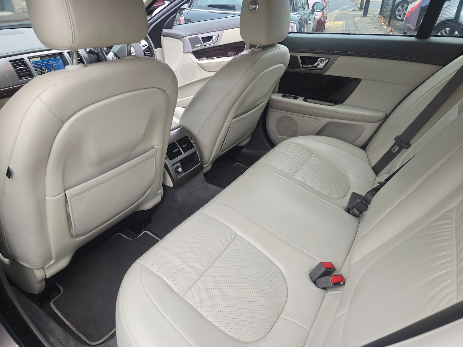 Used Jaguar XF 2009 for sale - 76514520: Photo 19