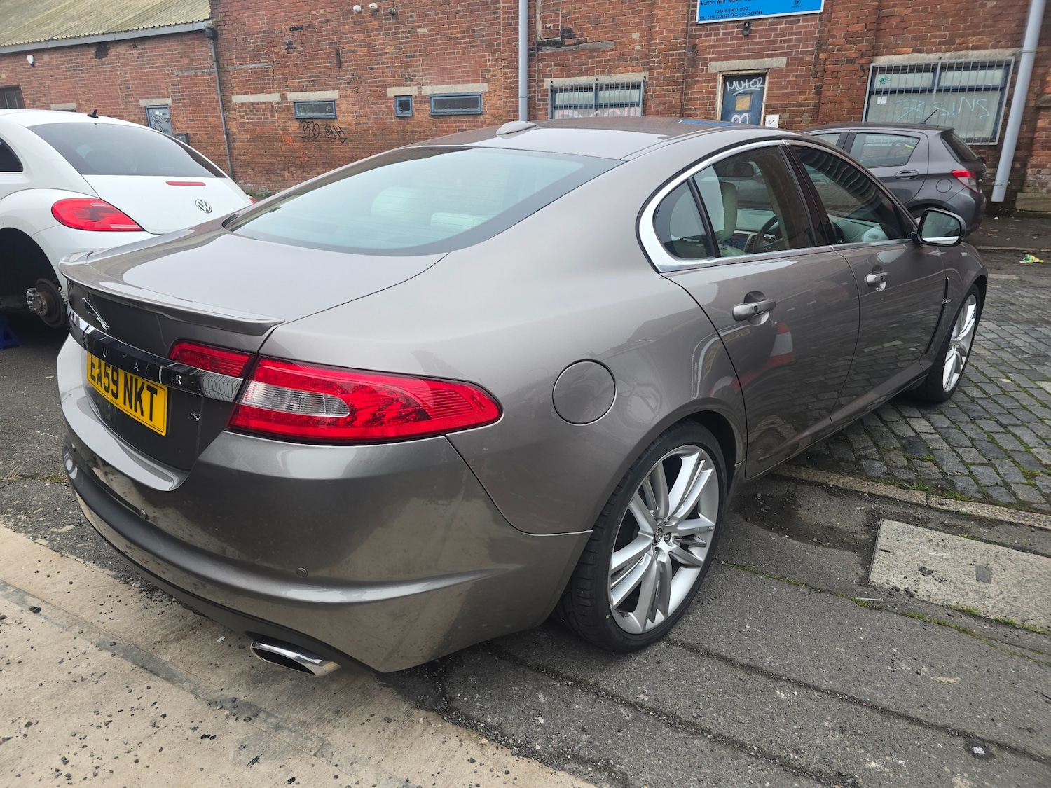 Used Jaguar XF 2009 for sale - 76514520: Photo 5