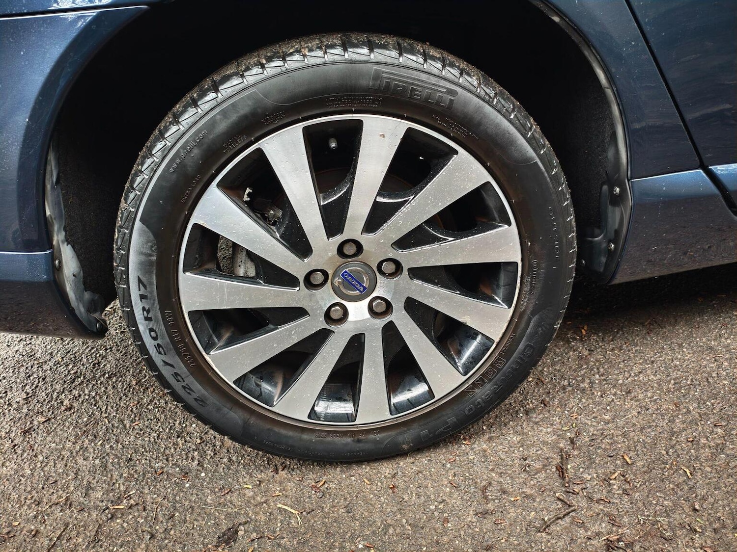 Used Volvo V70 2013 for sale - 77796874: Photo 21