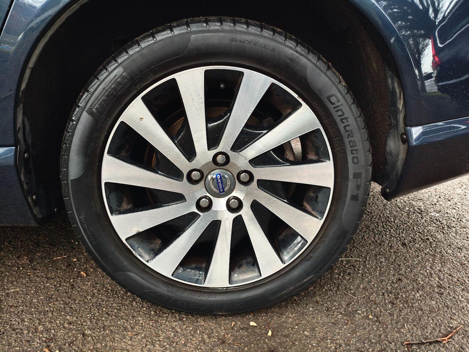 Used Volvo V70 2013 for sale - 77796874: Photo 23