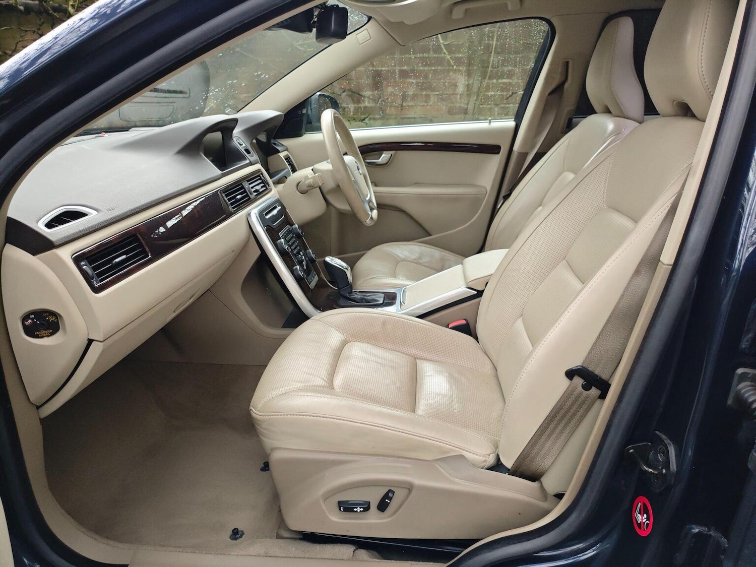 Used Volvo V70 2013 for sale - 77796874: Photo 26