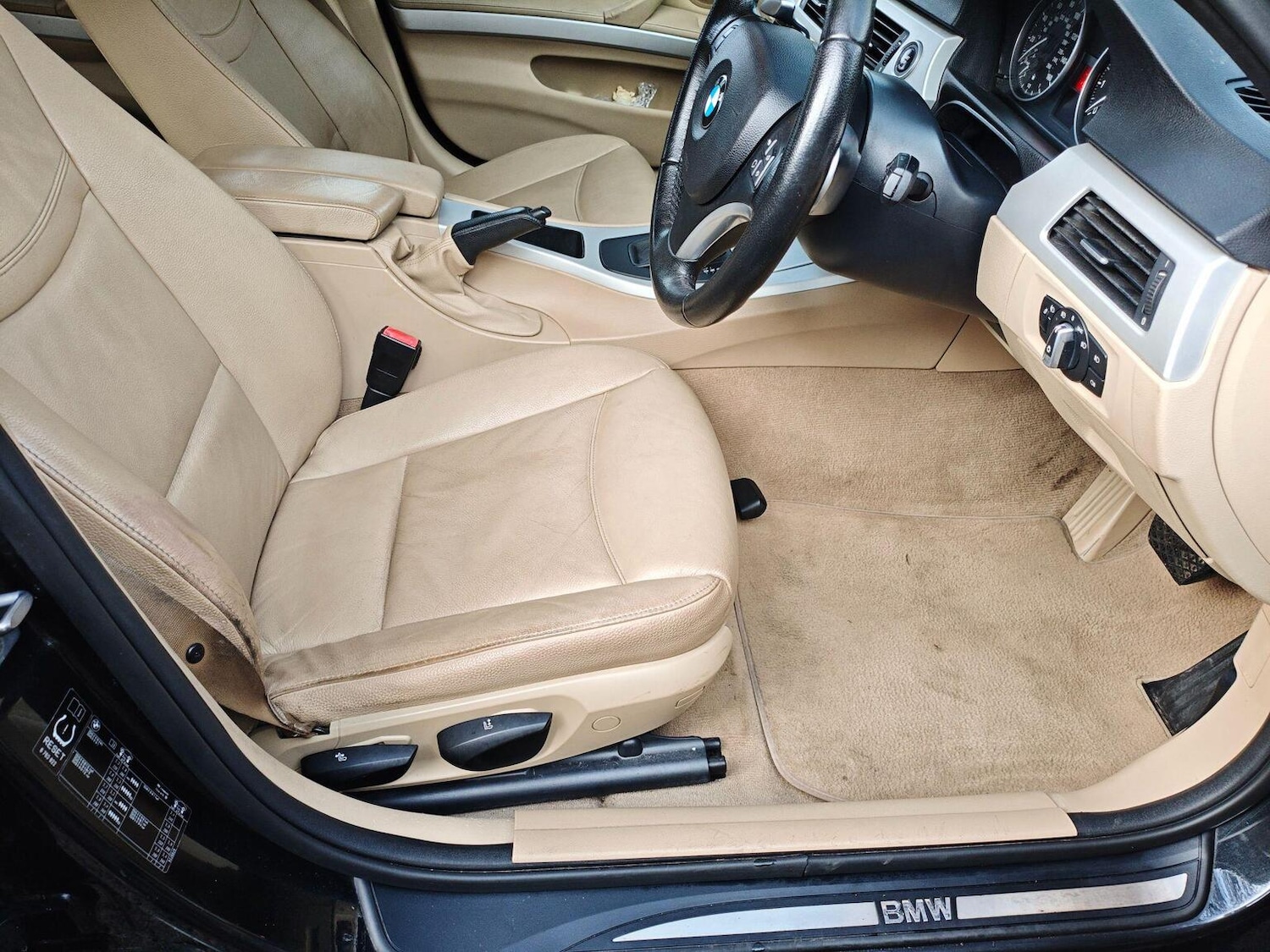 Used BMW 3 Series 2009 for sale - 77774761: Photo 15