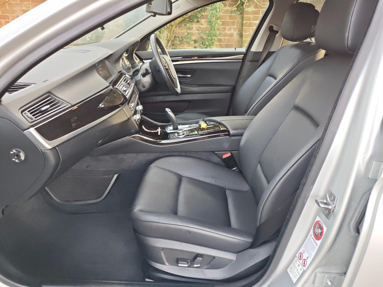 Used BMW 5 Series 2010 for sale - 76945583: Photo 33