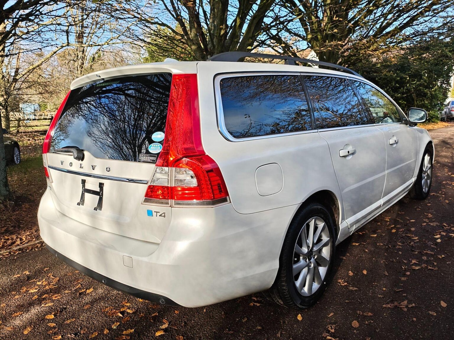 Used Volvo V70 2014 for sale - 76772646: Photo 9