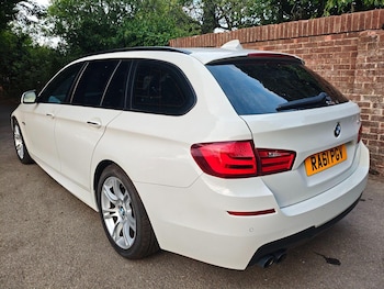Used BMW 5 Series 2011 for sale - 79556877: Photo