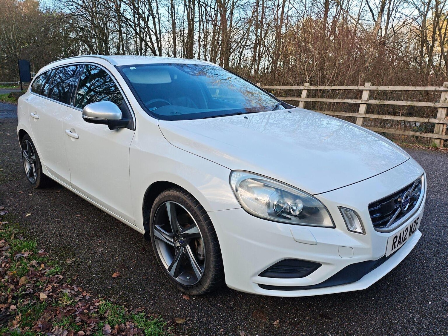 Used Volvo V60 2012 for sale - 76904649: Photo 1