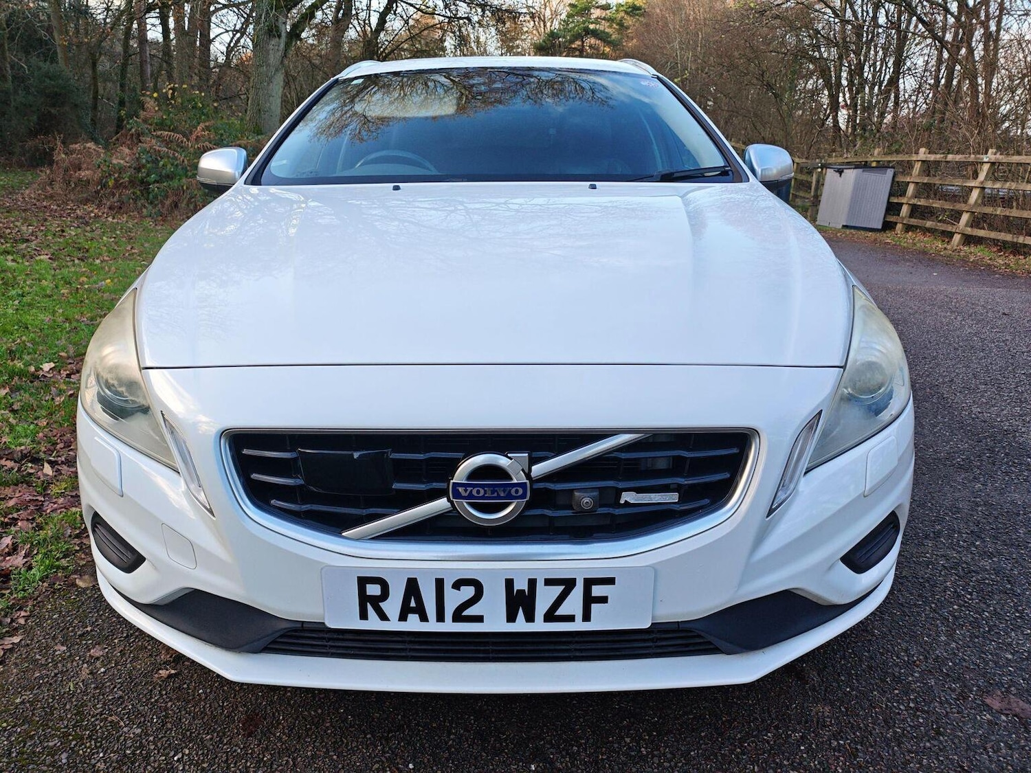 Used Volvo V60 2012 for sale - 76904649: Photo 2