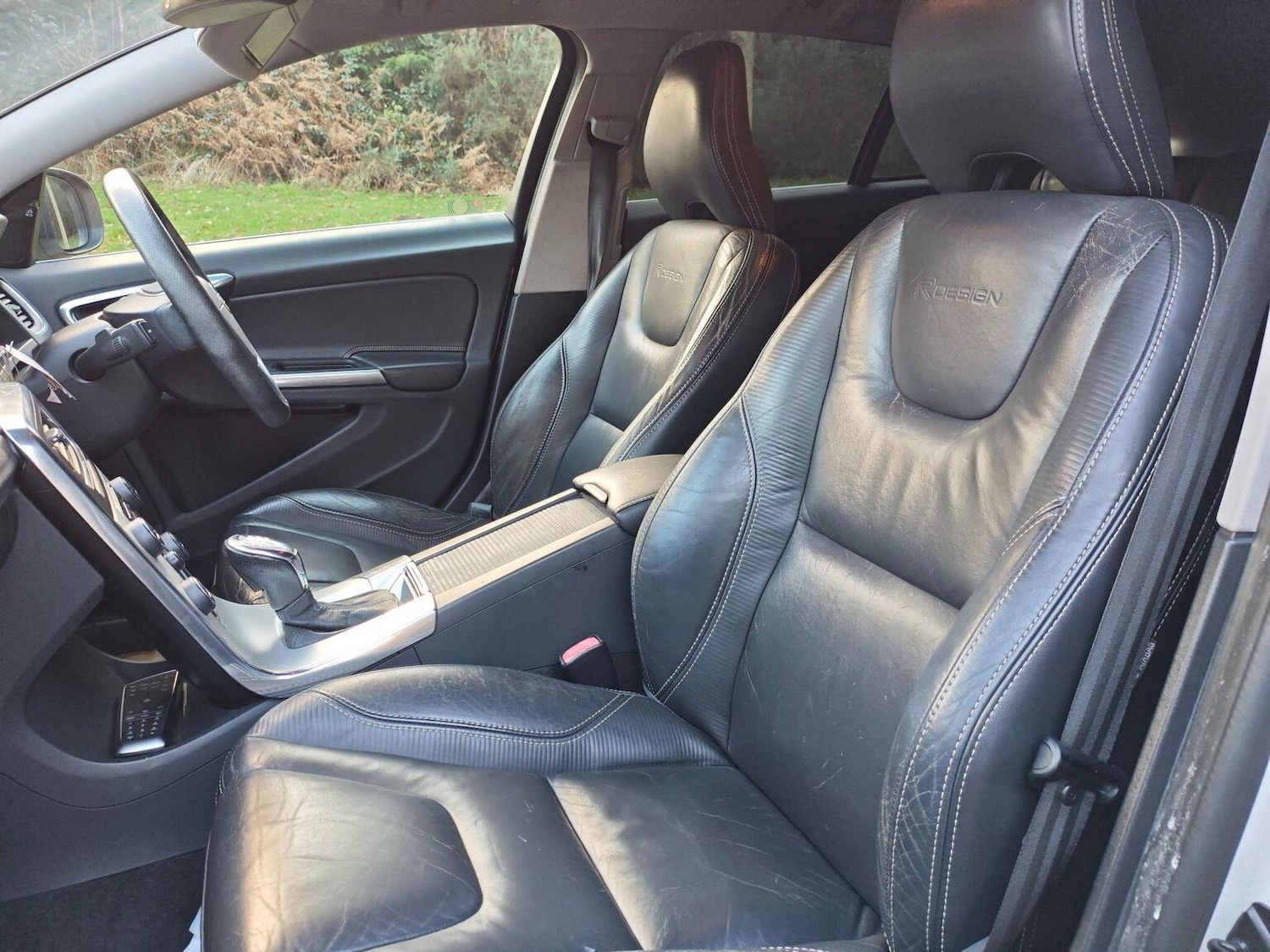 Used Volvo V60 2012 for sale - 76904649: Photo 26