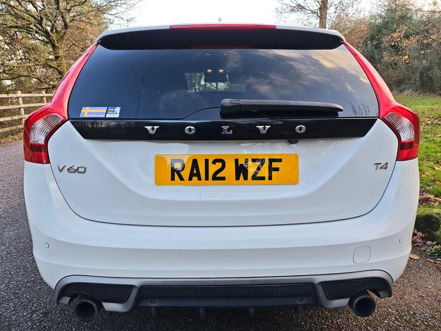 Used Volvo V60 2012 for sale - 76904649: Photo 6