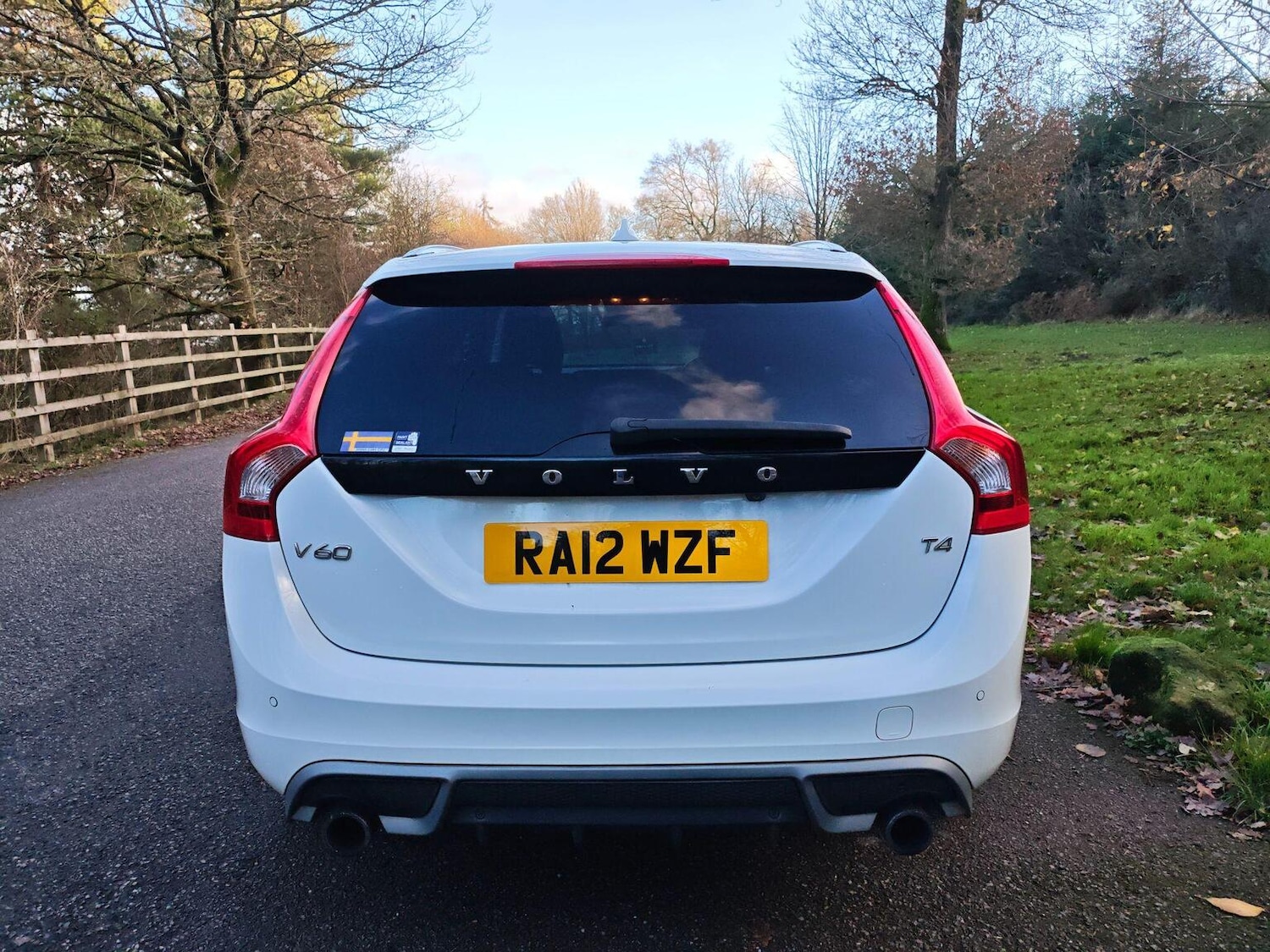 Used Volvo V60 2012 for sale - 76904649: Photo 7