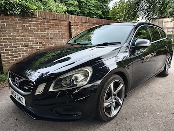 Used Volvo V60 2012 for sale - 78840954: Photo