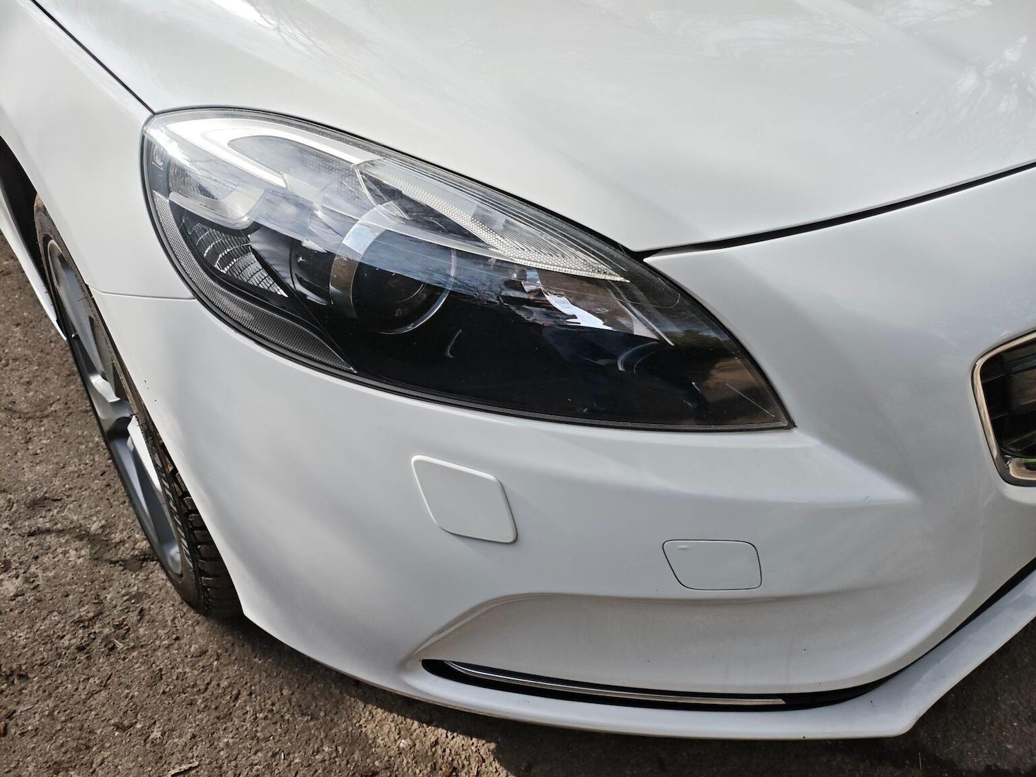 Used Volvo V40 2014 for sale - 77844972: Photo 31