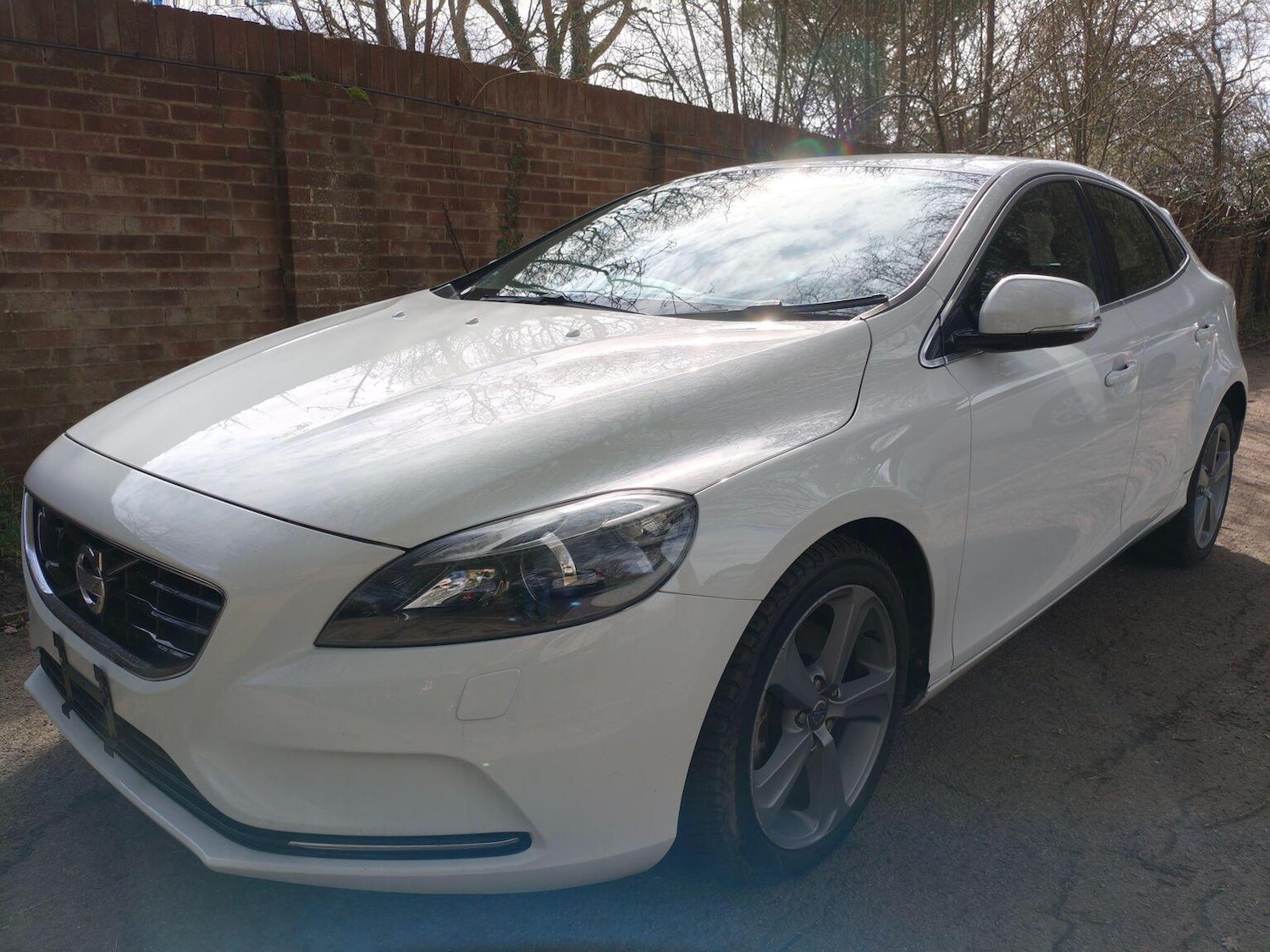 Used Volvo V40 2014 for sale - 77844972: Photo 34